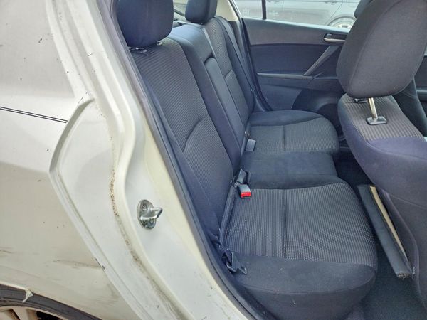 2012 MAZDA 3 Touring/GS