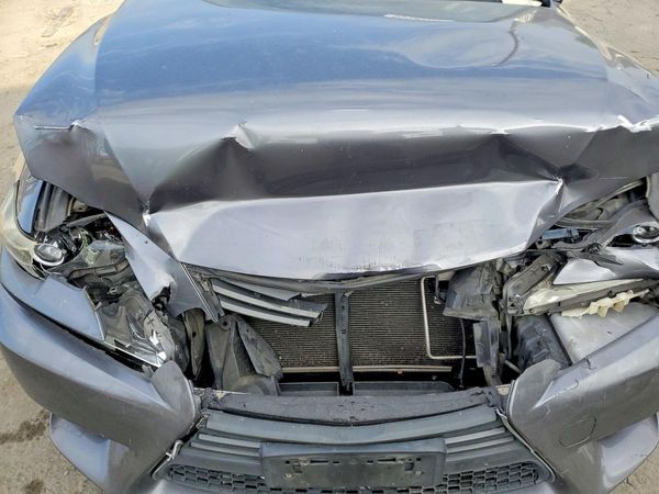 2014 LEXUS IS