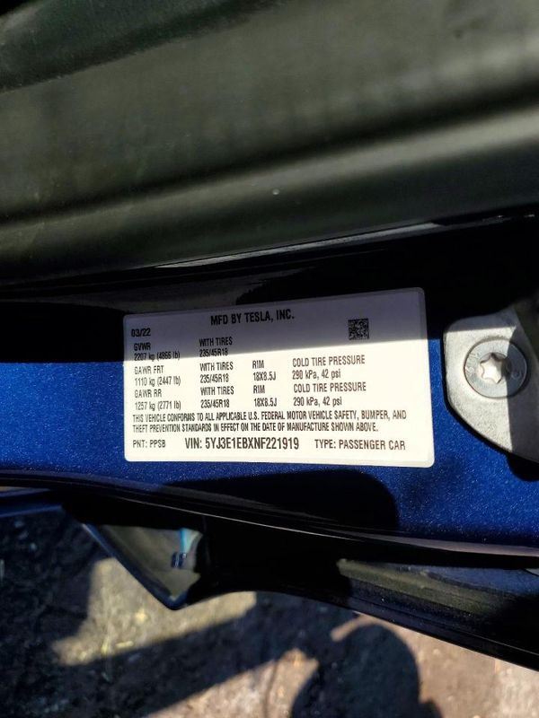 2022 TESLA MODEL 3
