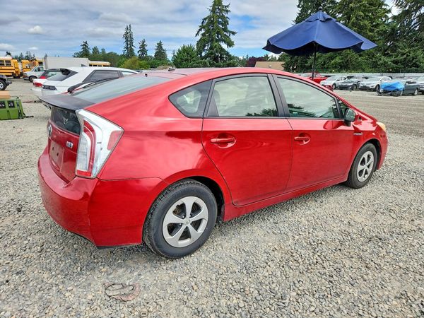 2013 TOYOTA PRIUS