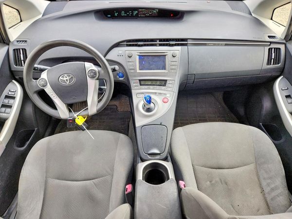 2013 TOYOTA PRIUS