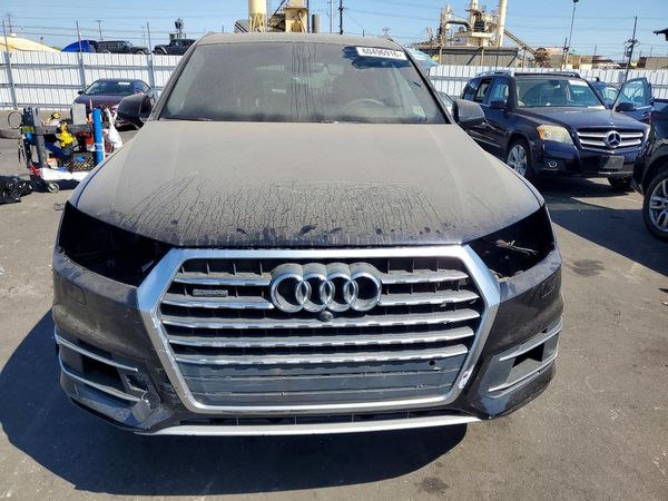2017 AUDI Q7