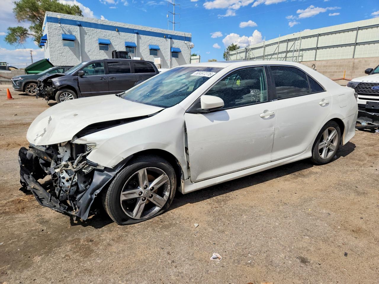 2012 TOYOTA CAMRY