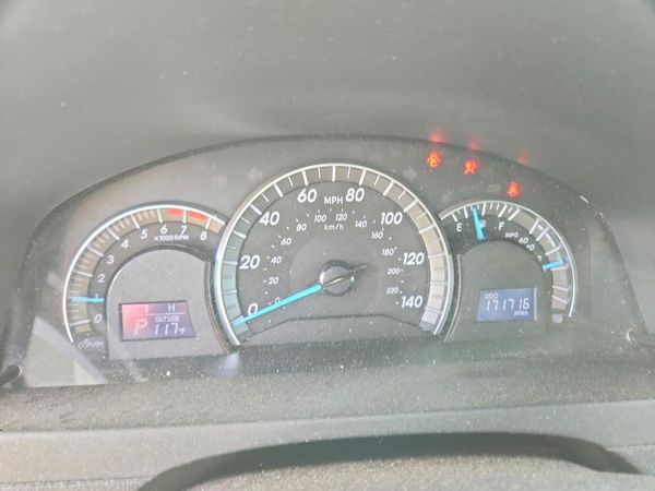 2012 TOYOTA CAMRY