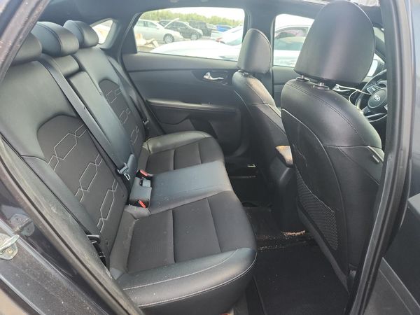 2021 KIA FORTE GT Line