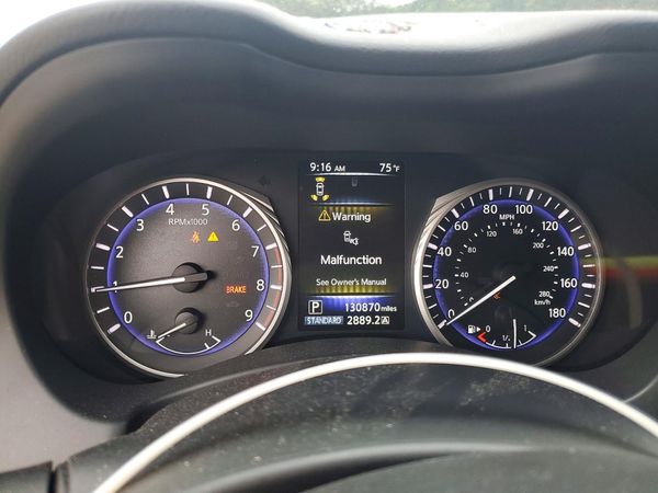 2016 INFINITI Q50