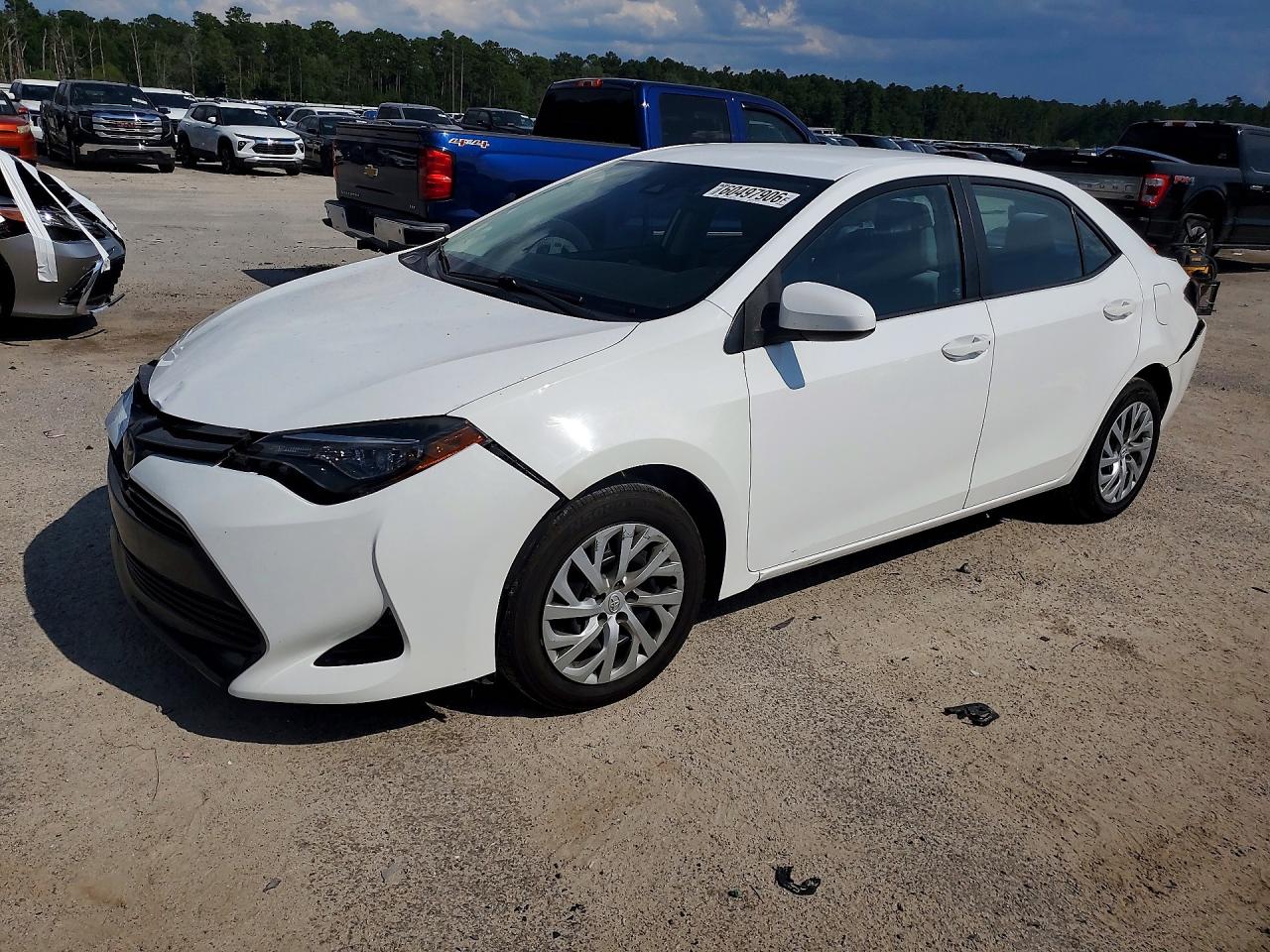 2017 TOYOTA COROLLA