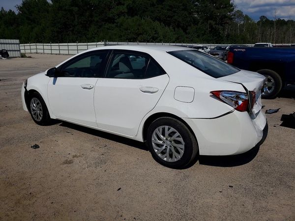 2017 TOYOTA COROLLA