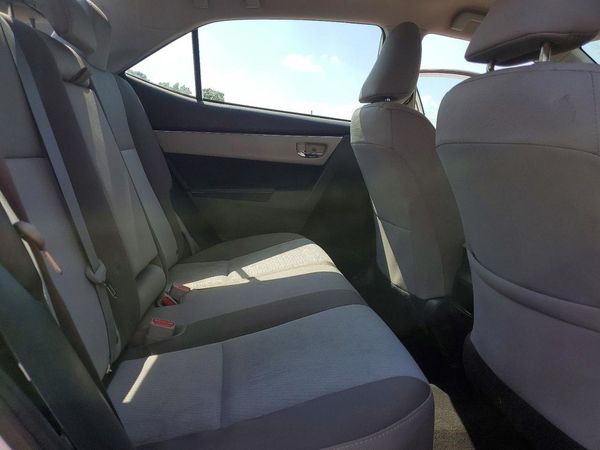 2017 TOYOTA COROLLA