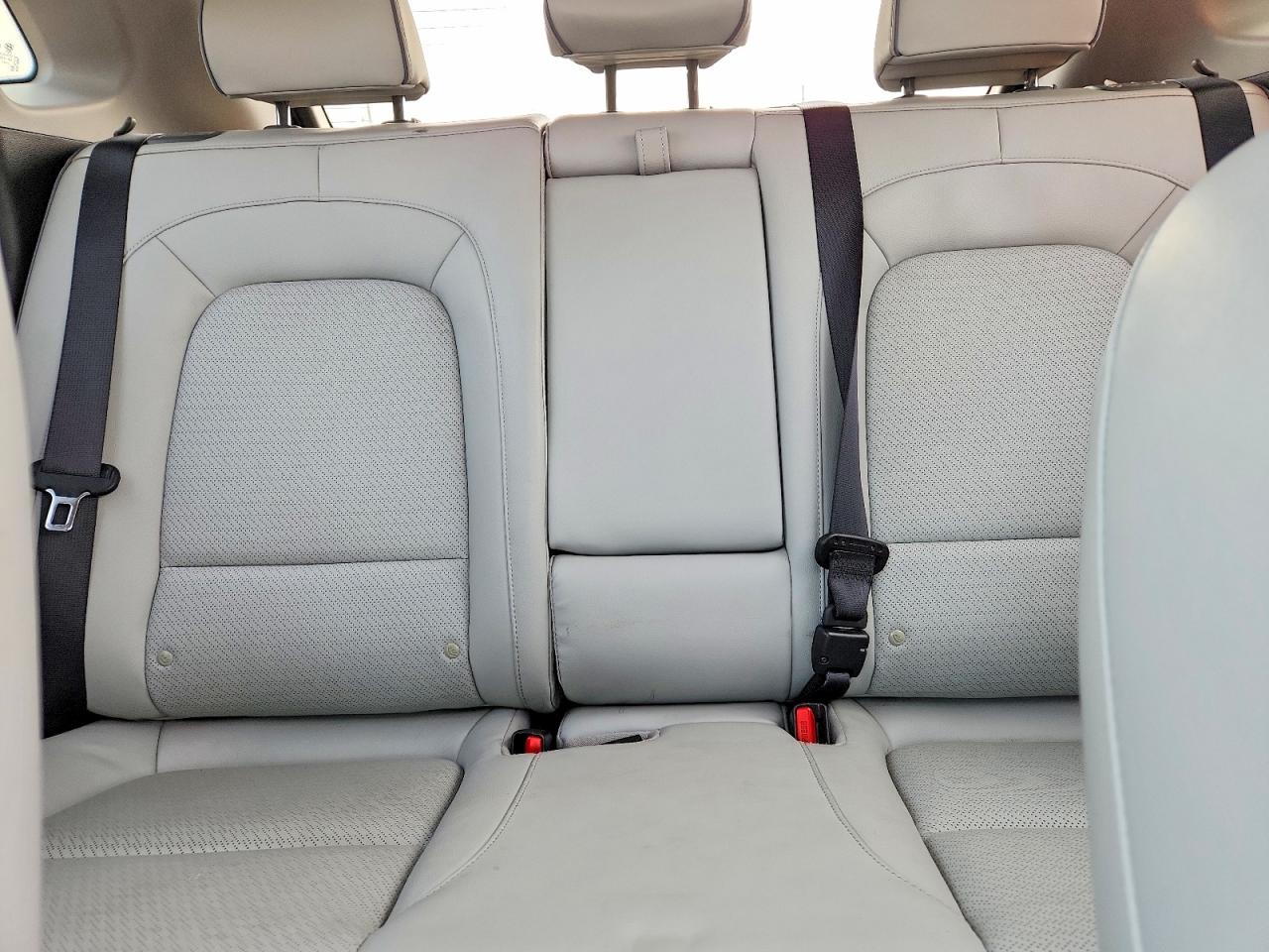 2021 HYUNDAI KONA Limited