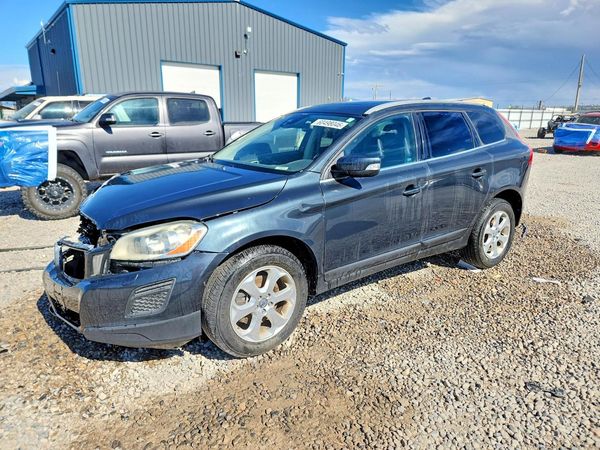 2013 VOLVO XC60