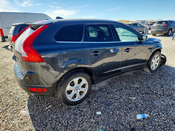 2013 VOLVO XC60