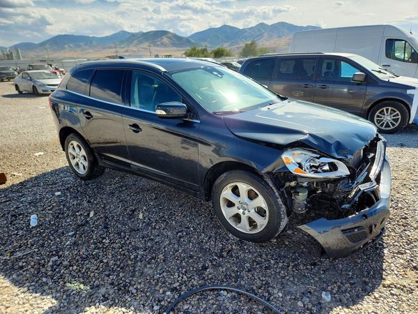 2013 VOLVO XC60