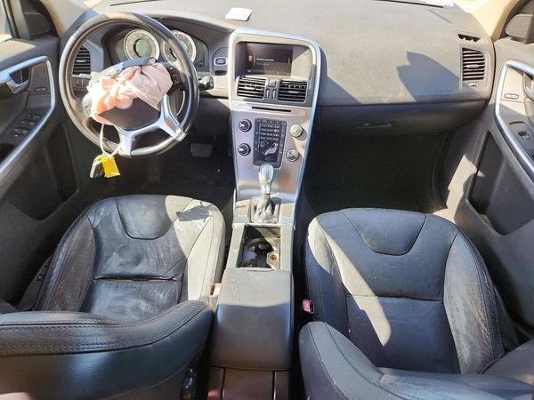 2013 VOLVO XC60