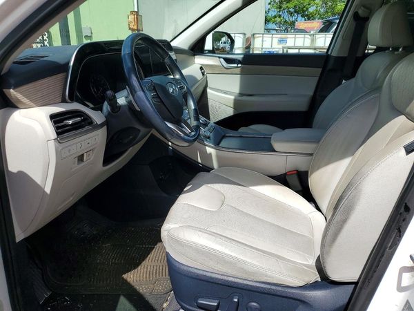 2020 HYUNDAI PALISADE SEL w/ Premium Pkg
