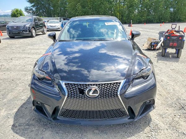 2016 LEXUS IS