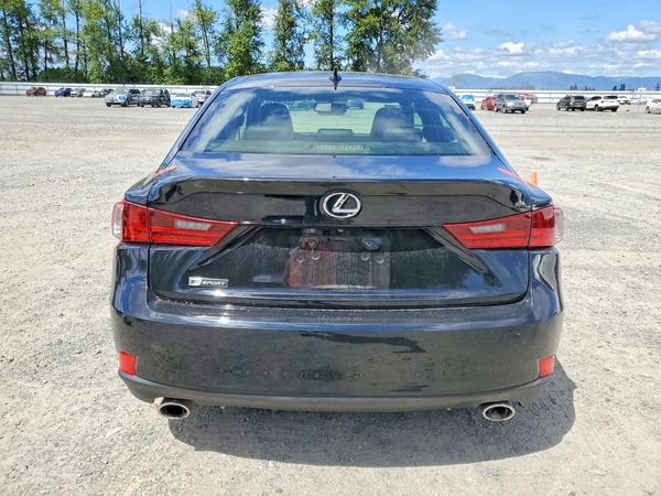 2016 LEXUS IS