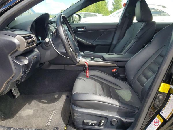 2016 LEXUS IS