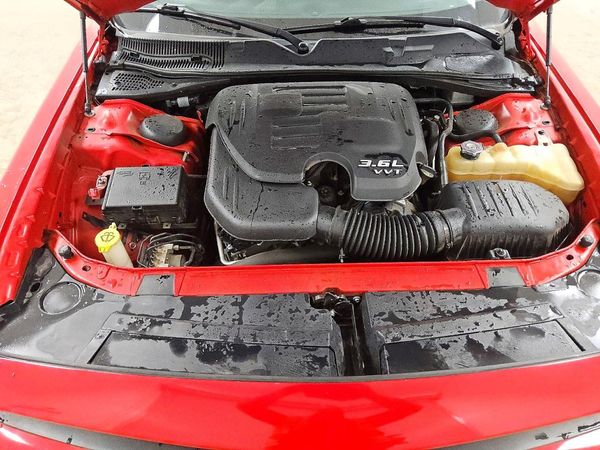 2019 DODGE CHALLENGER SXT