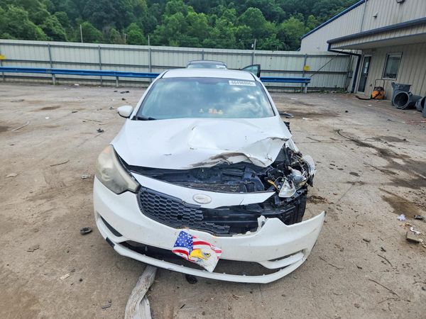 2014 KIA FORTE LX