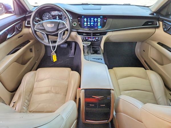 2017 CADILLAC CT6