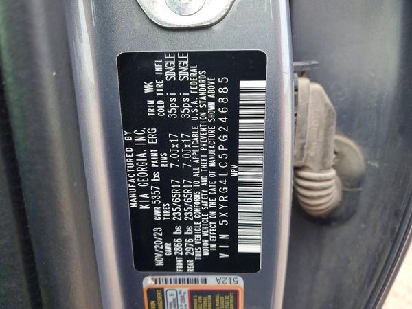 2023 KIA SORENTO