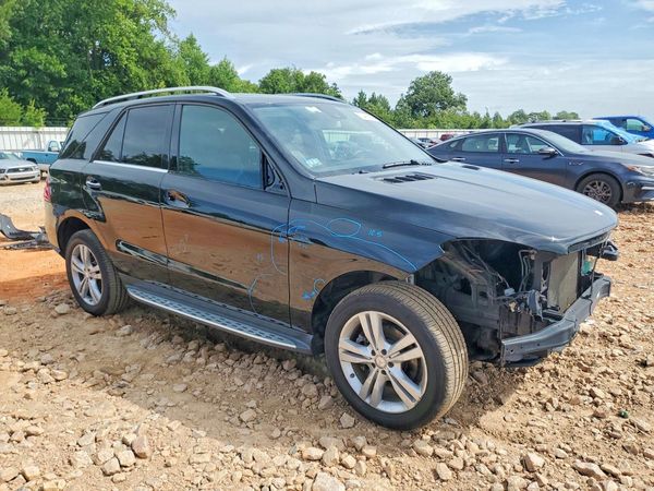 2015 MERCEDES-BENZ ML