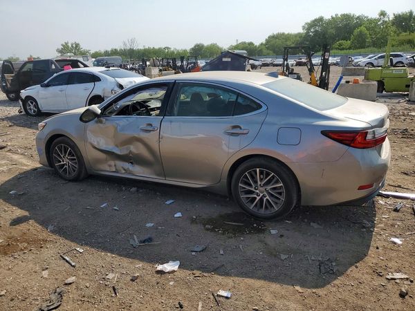 2017 LEXUS ES