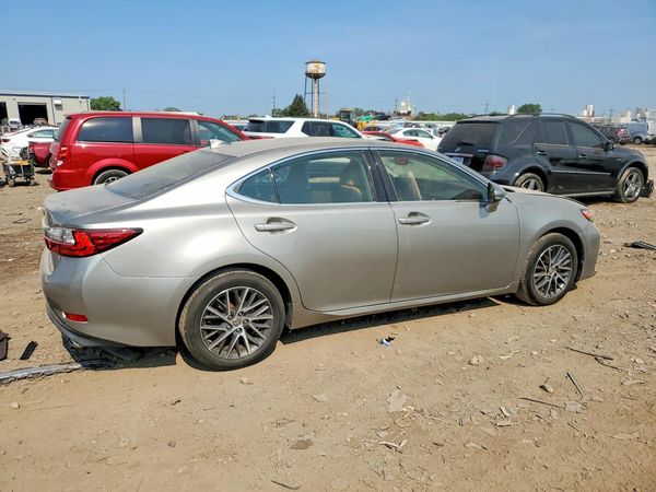 2017 LEXUS ES