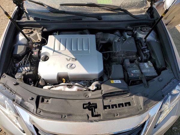 2017 LEXUS ES