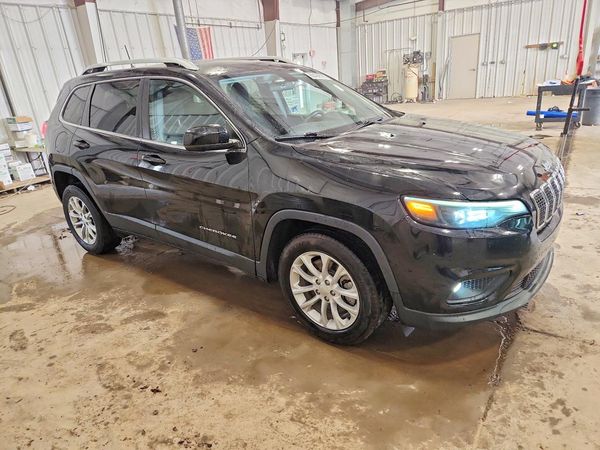 2019 JEEP CHEROKEE LATITUDE FWD