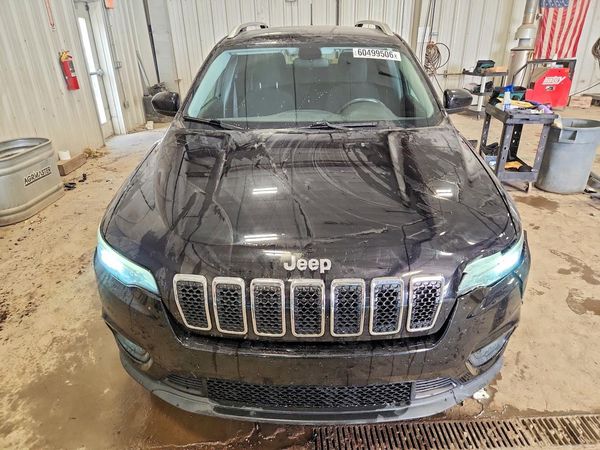 2019 JEEP CHEROKEE LATITUDE FWD