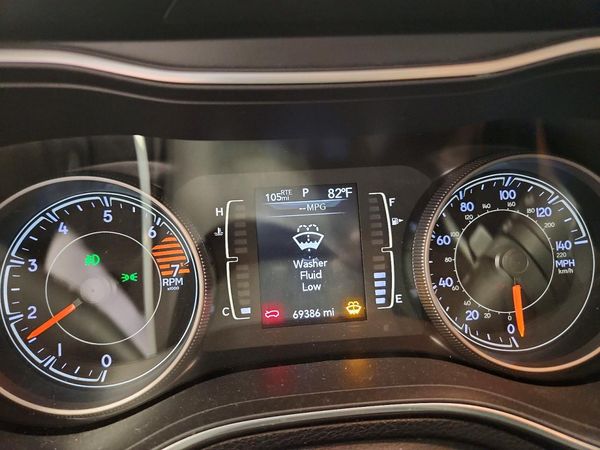 2019 JEEP CHEROKEE LATITUDE FWD