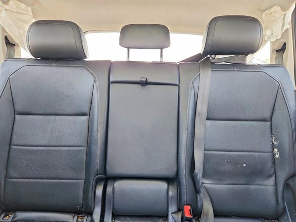 2021 VOLKSWAGEN TIGUAN SE, SE R-Line Black, SEL