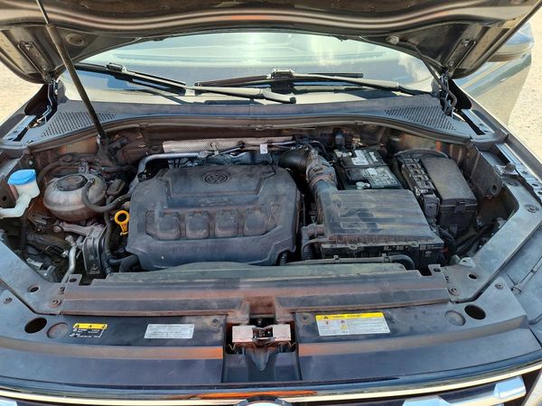 2021 VOLKSWAGEN TIGUAN SE, SE R-Line Black, SEL