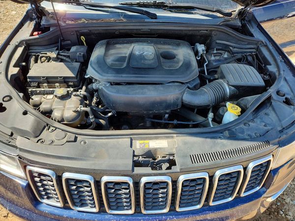 2018 JEEP GRAND CHEROKEE LARED O 4X2