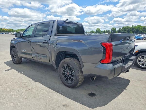 2026 TOYOTA TUNDRA SR5