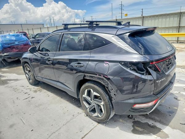 2022 HYUNDAI TUCSON