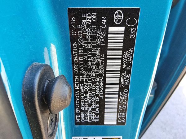 2018 TOYOTA PRIUS Plus/Premium/Advanced