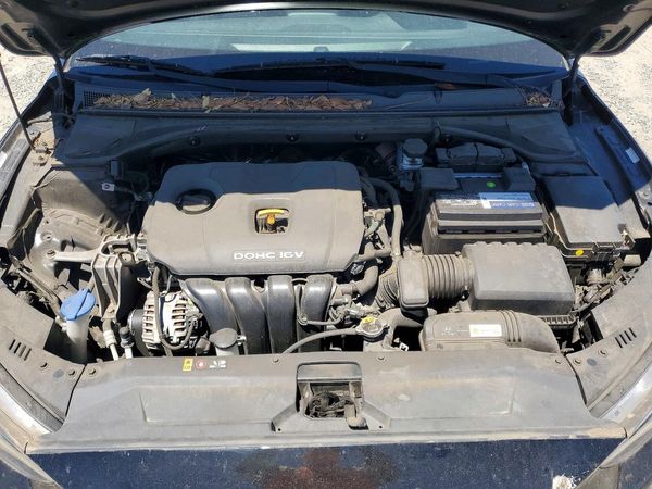 2019 HYUNDAI VELOSTER 2.0L and 2.0L Premium