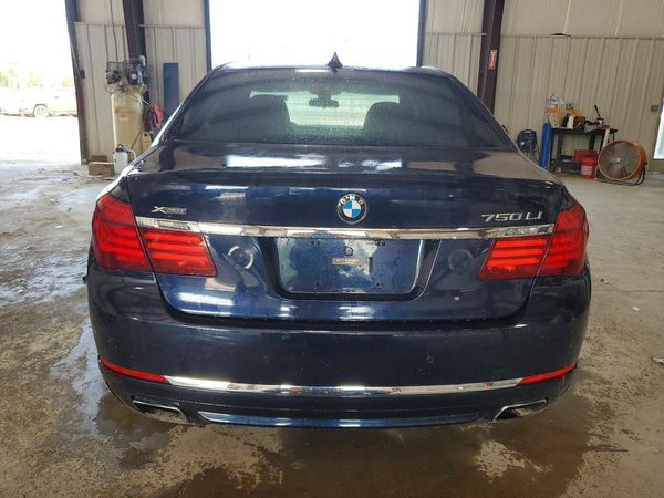 2013 BMW 750