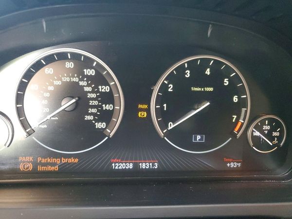 2013 BMW 750
