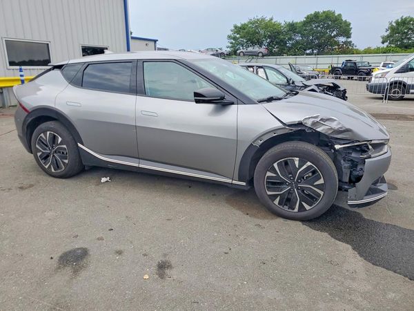 2023 KIA EV6 Light, Wind