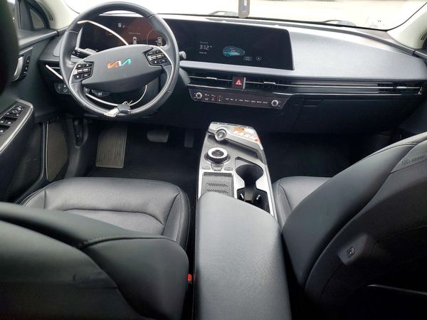 2023 KIA EV6 Light, Wind