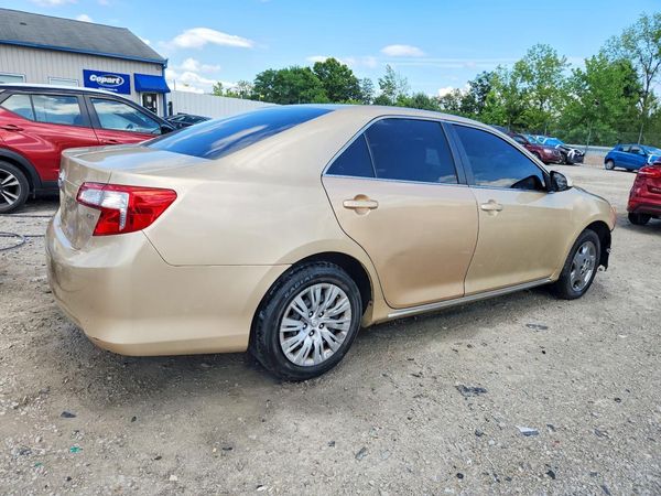 2012 TOYOTA CAMRY