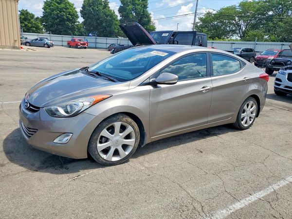 2013 HYUNDAI ELANTRA