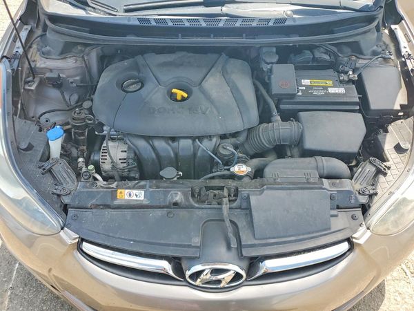 2013 HYUNDAI ELANTRA