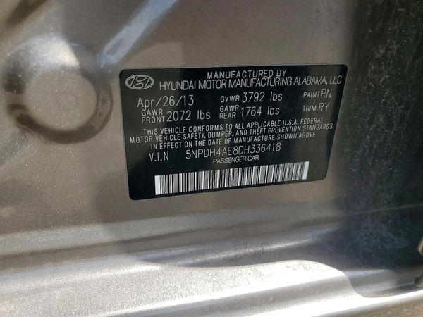 2013 HYUNDAI ELANTRA