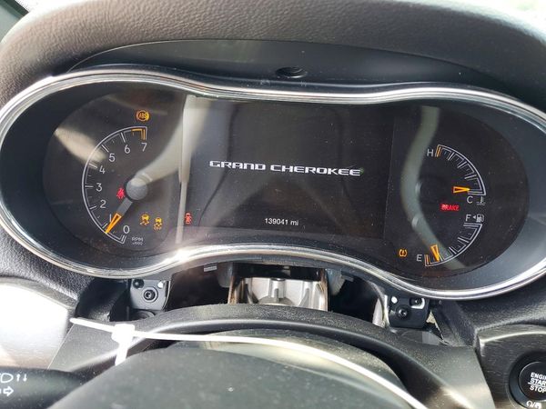2018 JEEP GRAND CHEROKEE LAREDO 4X2