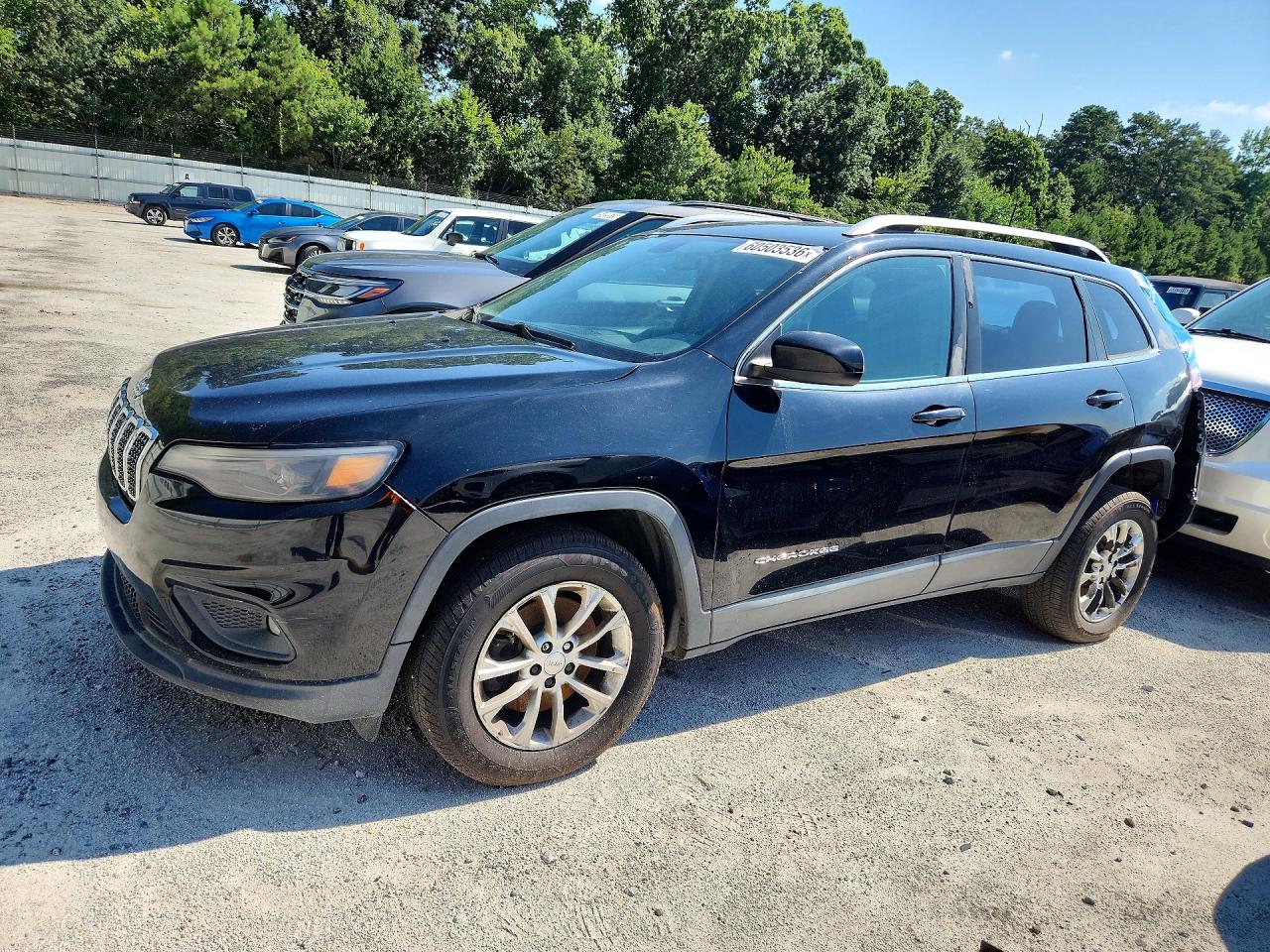 2019 JEEP CHEROKEE LATITUDE 4X4